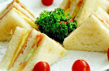 上班族早餐適合吃什么?上班族早餐怎么快捷？