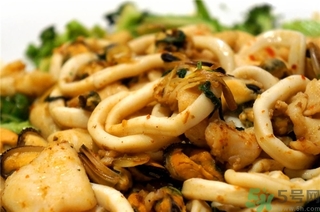 吃蟹黃過敏怎么辦？吃螃蟹過敏了如何處理？