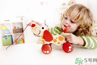 智能玩具有哪些？智能玩具市場(chǎng)如何？