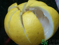 柚子皮能去冰箱異味嗎？為什么柚子皮能去除冰箱的異味？