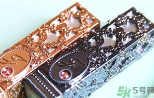 jill stuart雙面女伶蕾絲花漾戀唇膏好用嗎? jill stuart雙面女伶蕾絲花漾戀唇膏好用嗎?