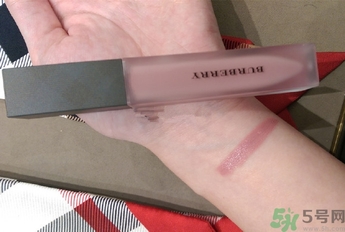 burberry巴寶莉霧面唇釉多少錢?burberry巴寶莉霧面唇釉專柜價格 burberry巴寶莉霧面唇釉多少錢?burberry巴寶莉霧面唇釉專柜價格