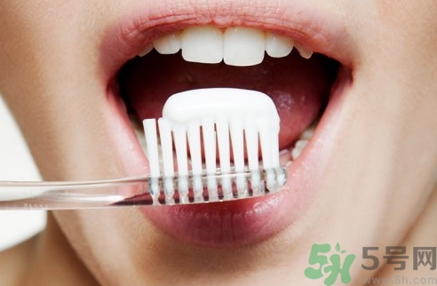 小蘇打可以美白牙齒嗎?小蘇打能美白牙齒嗎? 小蘇打可以美白牙齒嗎?小蘇打能美白牙齒嗎?