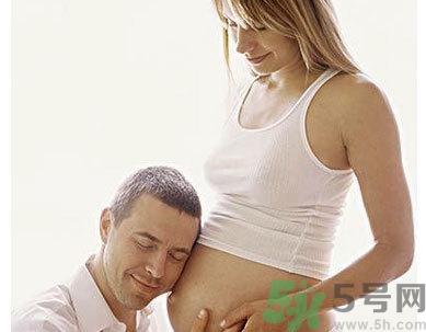 孕婦缺鈣的癥狀有哪些？孕婦缺鈣怎么補(bǔ)？