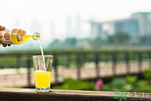 蘇打水可以喝嗎？小蘇打能吃嗎？