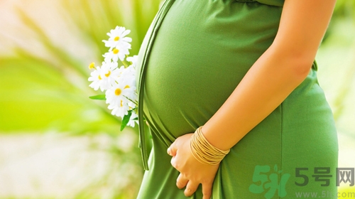 孕婦缺鈣的癥狀有哪些？孕婦缺鈣怎么補(bǔ)？