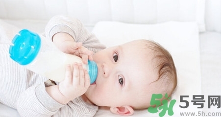 新生兒奶粉怎么選？奶粉哪種好？