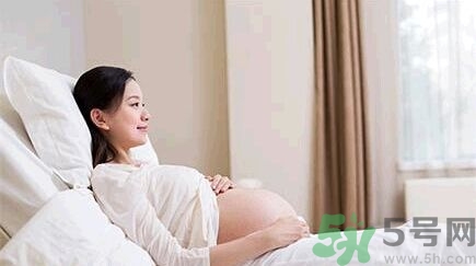 臨產(chǎn)有什么預(yù)兆？臨產(chǎn)怎么樣緩解疼痛？