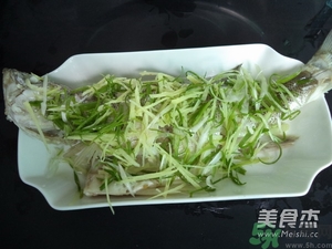 鱸魚蒸多長(zhǎng)時(shí)間？鱸魚怎么蒸？