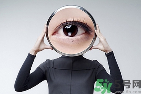 眼睛干澀發(fā)癢怎么回事？眼睛干澀發(fā)癢怎么辦？