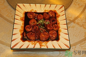 豬大腸的營養(yǎng)價值 豬大腸的功效與作用 豬大腸的營養(yǎng)價值 豬大腸的功效與作用