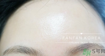 ahc小綠瓶精華怎么用？ahc膠原蛋白精華使用方法