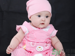 從胎動(dòng)看男女準(zhǔn)嗎？胎動(dòng)看男女準(zhǔn)確率高嗎？