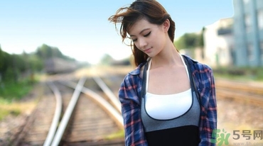 丑男怎么追美女？丑女怎么追帥哥？