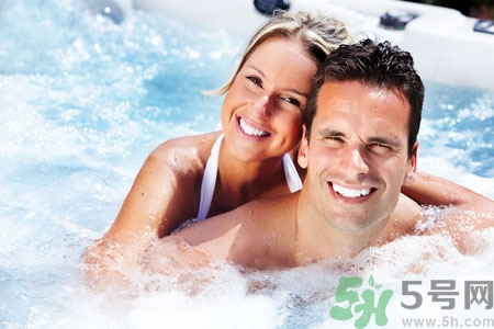 孕婦可以泡溫泉嗎？孕婦泡溫泉好嗎？