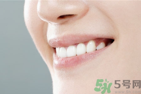 懷孕口腔潰瘍?cè)趺椿厥?？懷孕口腔潰瘍?cè)趺崔k？