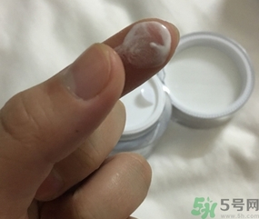 歐芙蘭原生雪肌素顏霜怎么樣? 歐芙蘭原生雪肌素顏霜怎么樣?