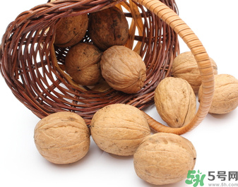 核桃一天吃幾個(gè)合適？核桃一天吃幾個(gè)最好？