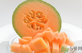 哈密瓜為什么會苦？哈密瓜發(fā)苦還能吃嗎？