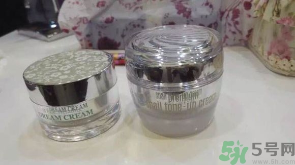 芭妮蘭素顏霜和clio素顏霜哪個(gè)好？芭妮蘭素顏霜和珂萊歐素顏霜對(duì)比