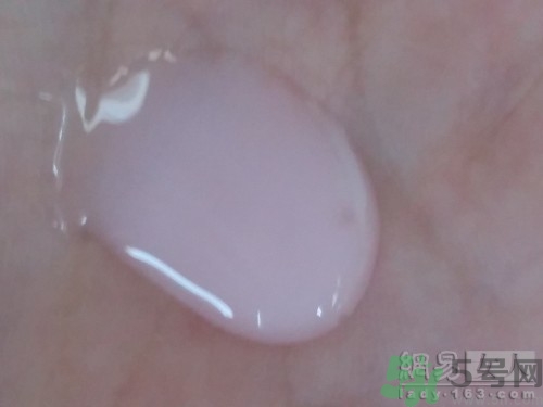 淳萃水舞櫻花洗發(fā)水好用嗎？淳萃水舞櫻花洗發(fā)水多少錢(qián)？