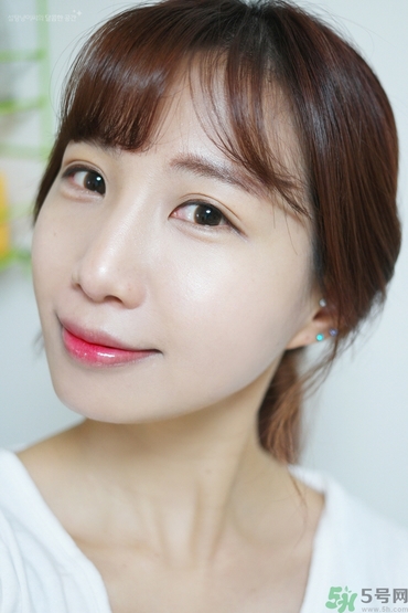 芭妮蘭素顏霜多少錢？芭妮蘭夢(mèng)幻婚禮素顏霜專柜價(jià)格