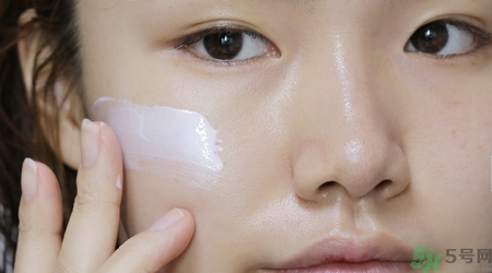 芭妮蘭素顏霜怎么樣？芭妮蘭素顏霜好用嗎？