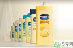 孕婦可以用凡士林嗎？孕婦可以用凡士林潤(rùn)膚露嗎？