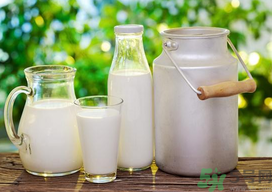 吃完柿子可以喝牛奶嗎？吃完柿子多久可以喝牛奶？