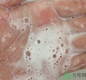 相宜本草四倍洗面奶多少錢(qián)?相宜本草四倍洗面奶專柜價(jià)格