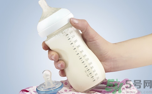 新生兒吃愛他美幾段？愛他美幾段區(qū)別是什么