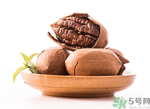 碧根果怎么剝才好?剝碧根果的技巧介紹 碧根果怎么剝才好?剝碧根果的技巧介紹