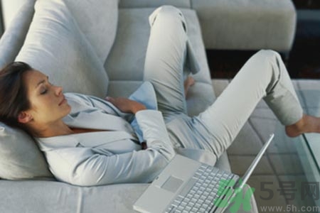 熬夜困了怎么提神？快速提神醒腦的小方法