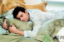 落枕晚上怎么睡覺好？落枕后怎么睡覺？