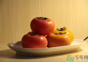 硬柿子和軟柿子的區(qū)別？硬柿子怎么變軟？