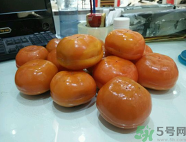 硬柿子和軟柿子的區(qū)別？硬柿子怎么變軟？