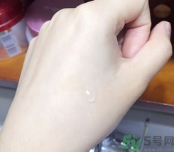 自然堂冰肌水適合什么年齡?自然堂冰肌水適合什么皮膚? 自然堂冰肌水適合什么年齡?自然堂冰肌水適合什么皮膚?