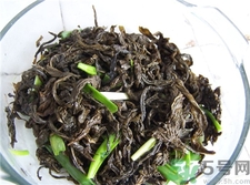 芝麻葉的營養(yǎng)價(jià)值 芝麻葉的功效與作用 芝麻葉的營養(yǎng)價(jià)值 芝麻葉的功效與作用