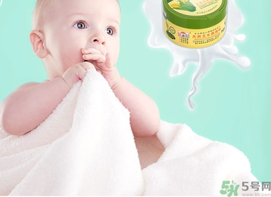 爽身粉什么牌子好？爽身粉和痱子粉的區(qū)別