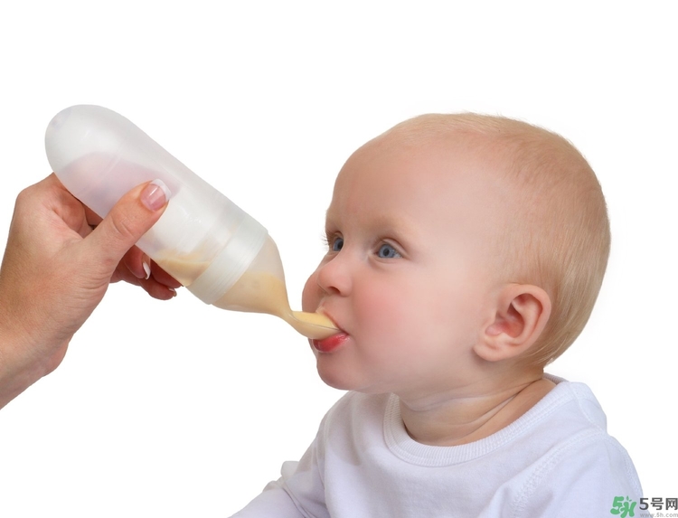 奶瓶什么牌子好？奶瓶消毒要煮多久？
