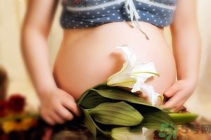 孕期掉頭發(fā)很厲害怎么辦？孕期掉頭發(fā)怎么辦？