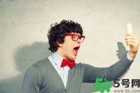 嗓子疼吃什么食物好？吃什么食物對嗓子好？