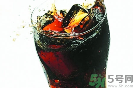 運動后喝可樂好嗎？運動后可以喝可樂嗎？