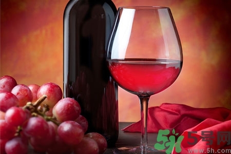 葡萄酒什么時(shí)候喝最好？一天什么時(shí)間喝葡萄酒最好？