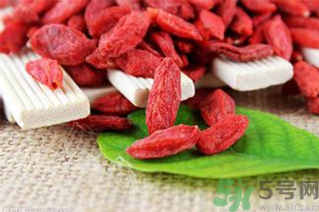 高血壓能吃枸杞嗎？什么人不適合吃枸杞？