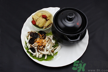 喝雞湯有什么好處?喝雞湯的禁忌有哪些 喝雞湯有什么好處?喝雞湯的禁忌有哪些