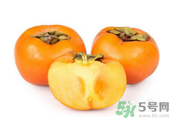 吃硬柿子的好處 硬柿子的功效與作用 吃硬柿子的好處 硬柿子的功效與作用