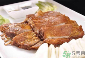 秋天可以吃羊肉嗎？秋天適合吃羊肉嗎？