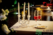 葡萄酒發(fā)酵過程中需要攪拌嗎?葡萄酒發(fā)酵多長時(shí)間