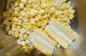 新鮮玉米怎么剝粒？怎么剝新鮮玉米？